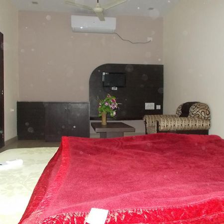 Hotel Rudraksh Virani Εξωτερικό φωτογραφία